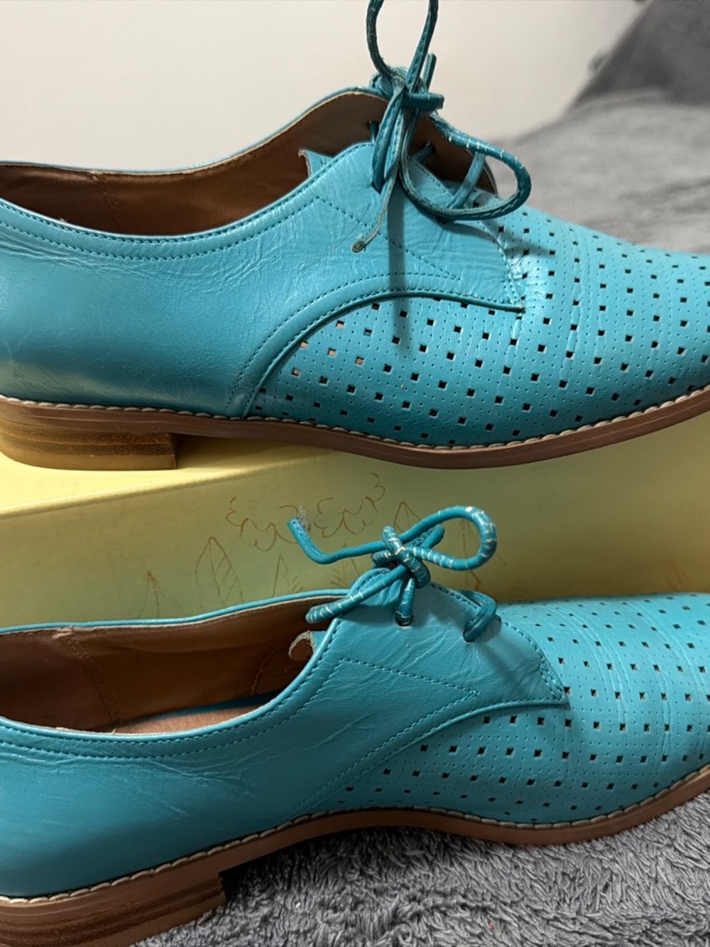 Oxford flats